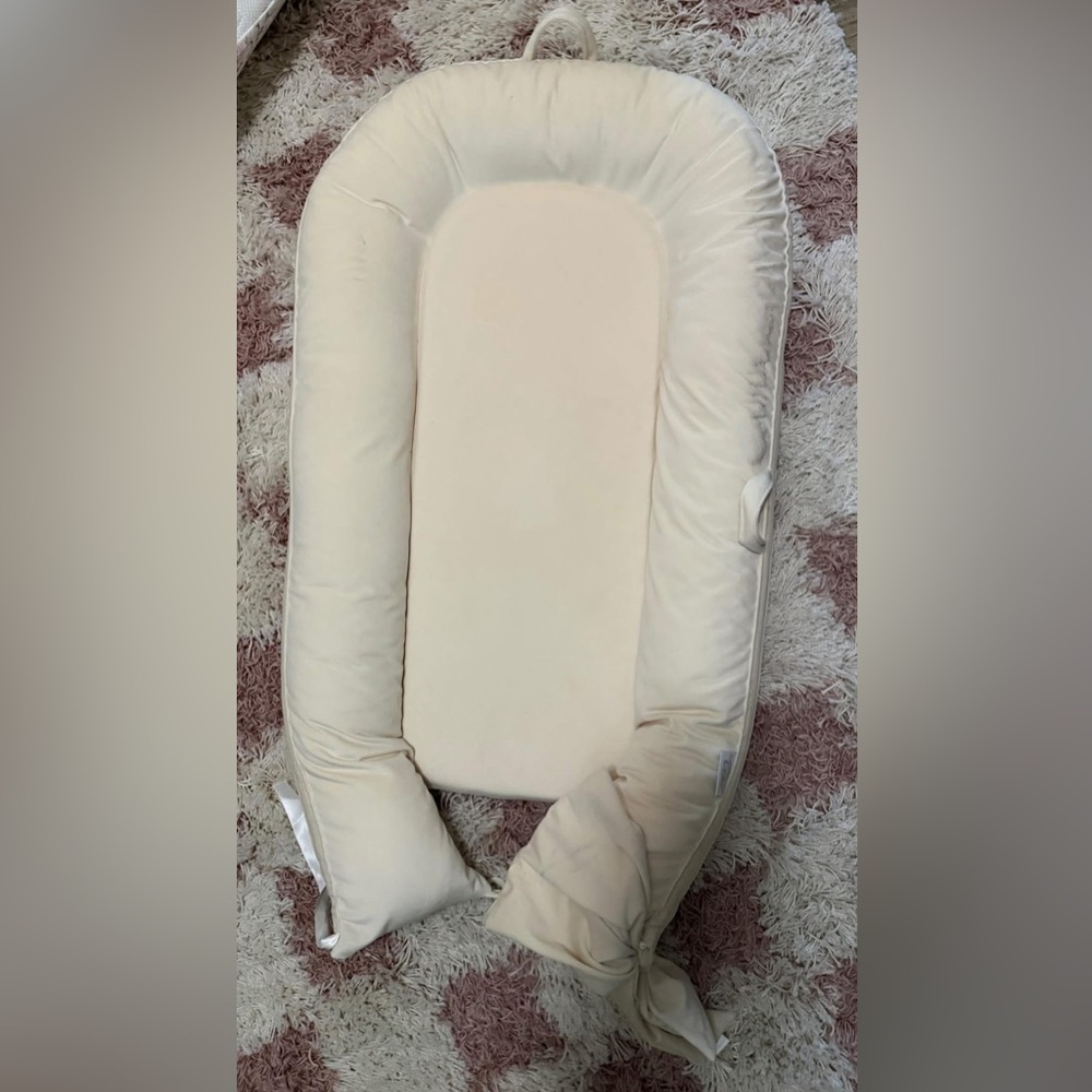 Cream Infant Lounger Pillow - Soft Cozy Nest